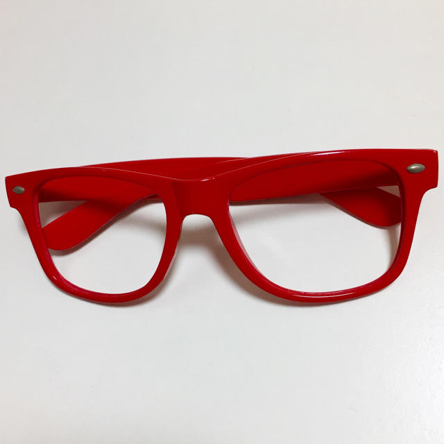 伊達メガネ 赤 レディースのファッション小物(サングラス/メガネ)の商品写真