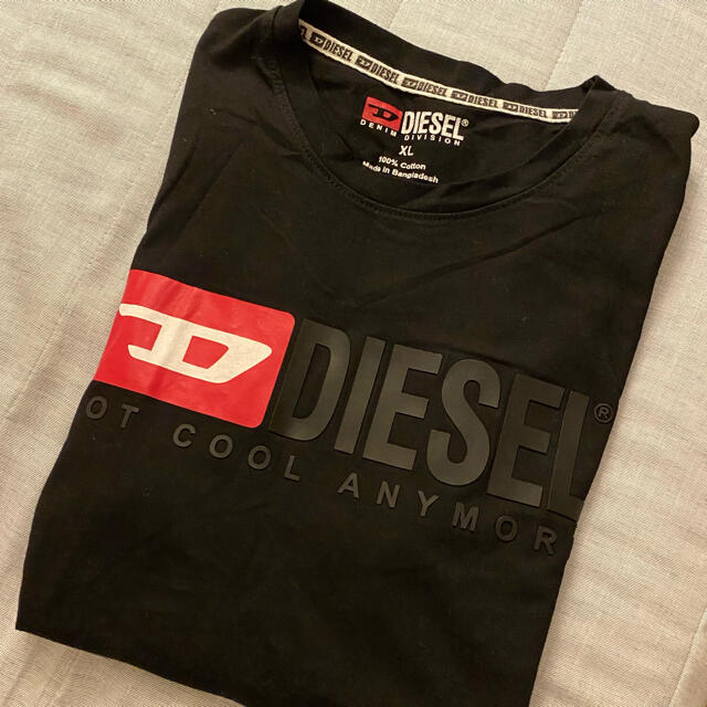 DIESEL(ディーゼル)のDIESEL Tシャツ　XL メンズのトップス(Tシャツ/カットソー(半袖/袖なし))の商品写真