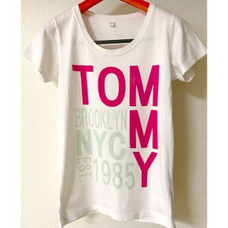 トミー(TOMMY)のTOMMY レディースTシャツ　Mサイズ(Tシャツ(半袖/袖なし))