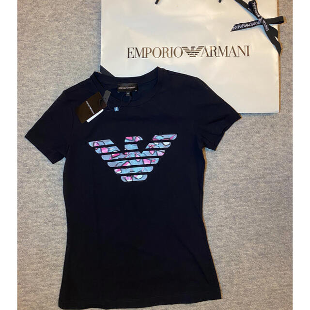 エンポリオアルマーニ　Tシャツ黒　Emporio Armani