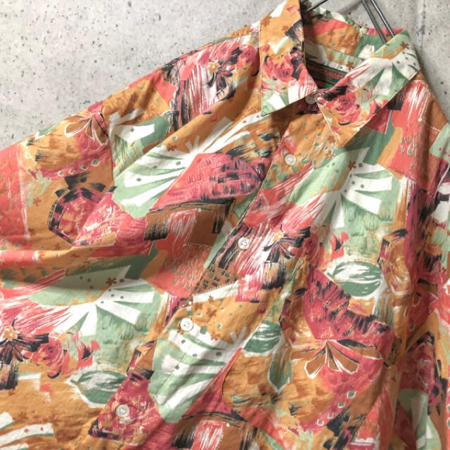 半袖 夏物 個性的 アート 総柄 レトロ デザイン 柄シャツ メンズ