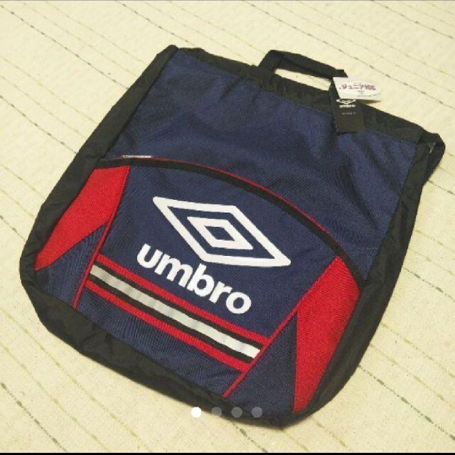 UMBRO(アンブロ)の新品！アンブロ umbro ナップサック リュック キッズ/ベビー/マタニティのこども用バッグ(リュックサック)の商品写真