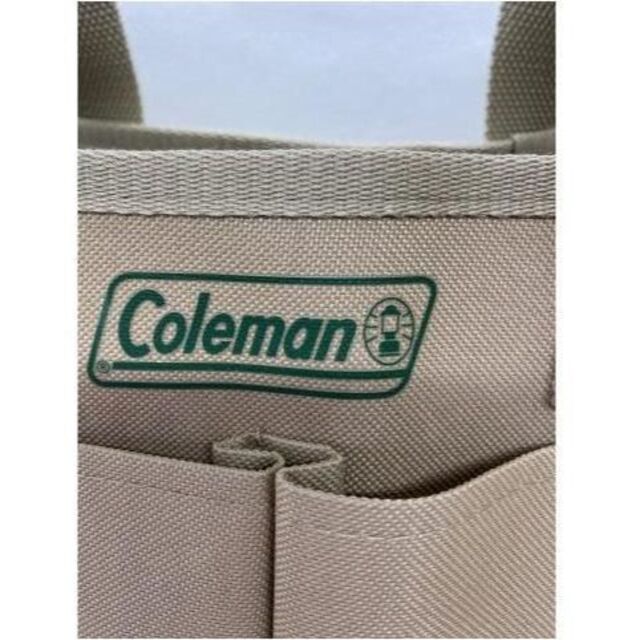 Coleman(コールマン)のくまハチ 様 専用 InRed 8月 コールマン ハンドル付収納×２個 エンタメ/ホビーの雑誌(ファッション)の商品写真