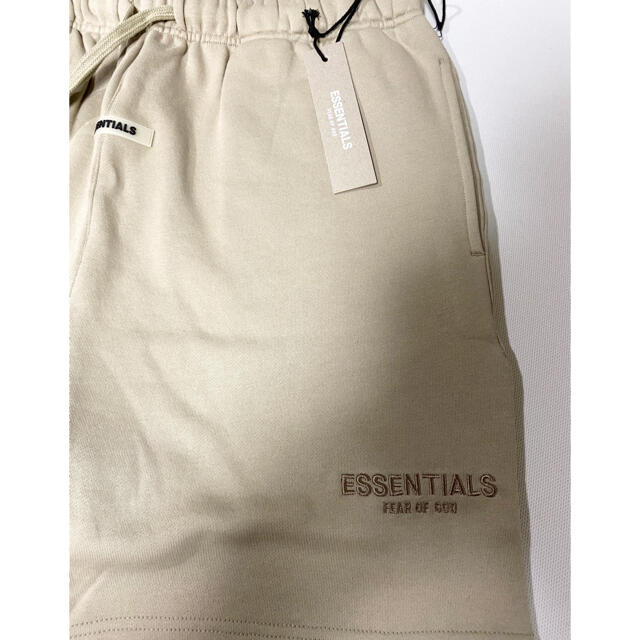 Essential(エッセンシャル)の新品本物FOG ESSENTIALS SweatShorts2 TAN XL メンズのパンツ(ショートパンツ)の商品写真