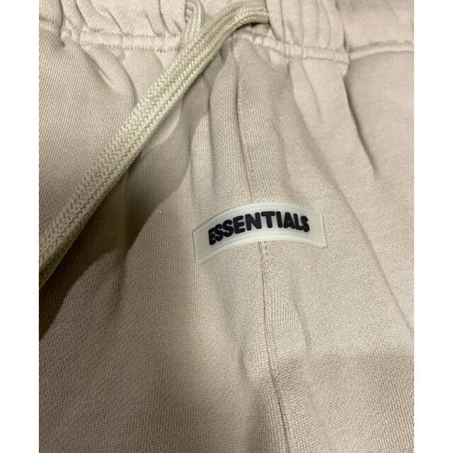 Essential(エッセンシャル)の新品本物FOG ESSENTIALS SweatShorts2 TAN XL メンズのパンツ(ショートパンツ)の商品写真