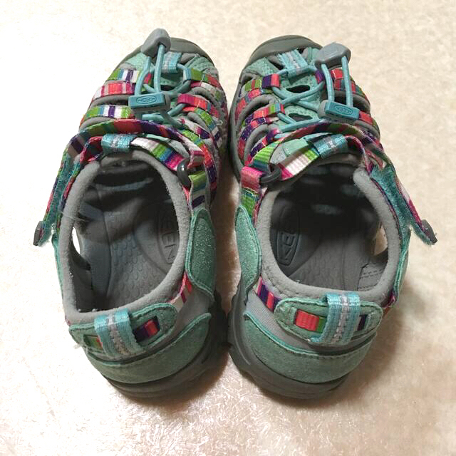 KEEN(キーン)のkeen キッズ　サンダル　19.5センチ キッズ/ベビー/マタニティのキッズ靴/シューズ(15cm~)(サンダル)の商品写真