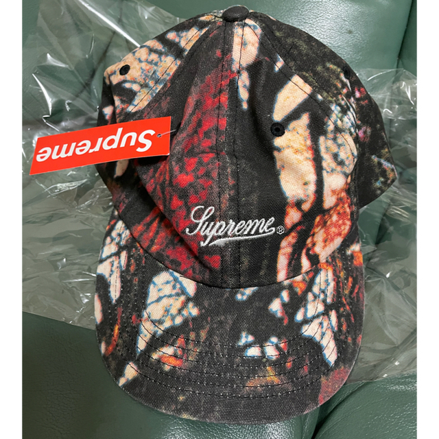 Supreme(シュプリーム)のシュプリームキャップ メンズの帽子(キャップ)の商品写真