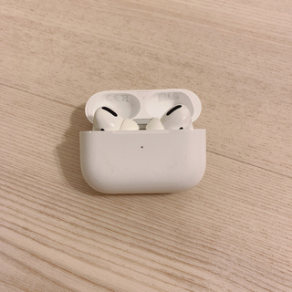 アップル(Apple)のyuusuki様 専用 AirPods pro 正規品 (ヘッドフォン/イヤフォン)