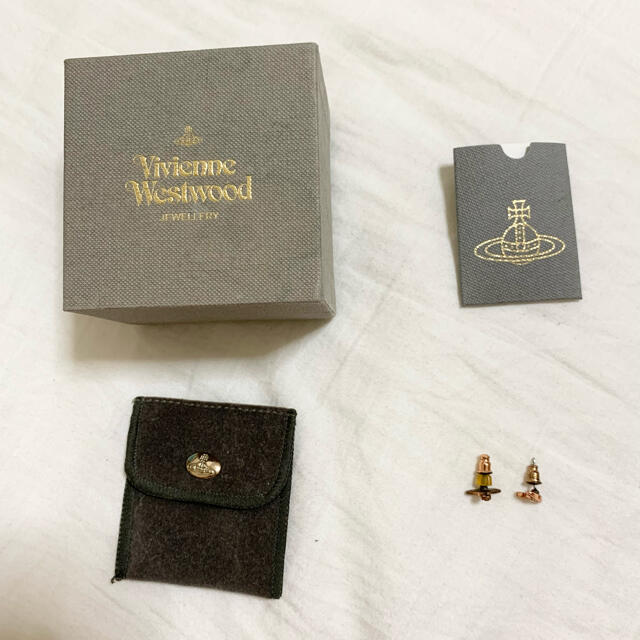 Vivienne Westwood(ヴィヴィアンウエストウッド)のヴィヴィアンウエストウッド　ピアス レディースのアクセサリー(ピアス)の商品写真