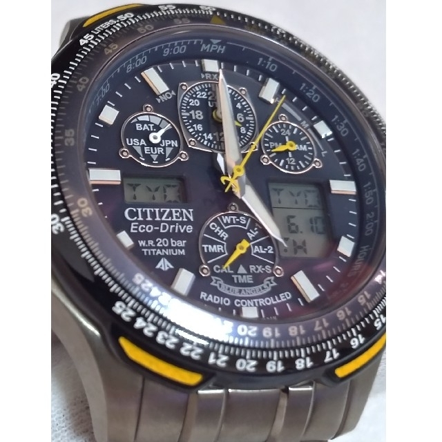 CITIZEN PROMASTER  Eco-Drive  電波時計チタンモデル