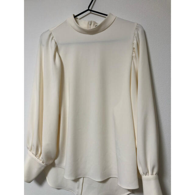 L'Appartement DEUXIEME CLASSE(アパルトモンドゥーズィエムクラス)のL'Appartement Stand Collar Blouse レディースのトップス(シャツ/ブラウス(長袖/七分))の商品写真