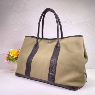 エルメス(Hermes)の★正規品★ HERMES/エルメス/ガーデンパーティーPM/カーキ/(トートバッグ)