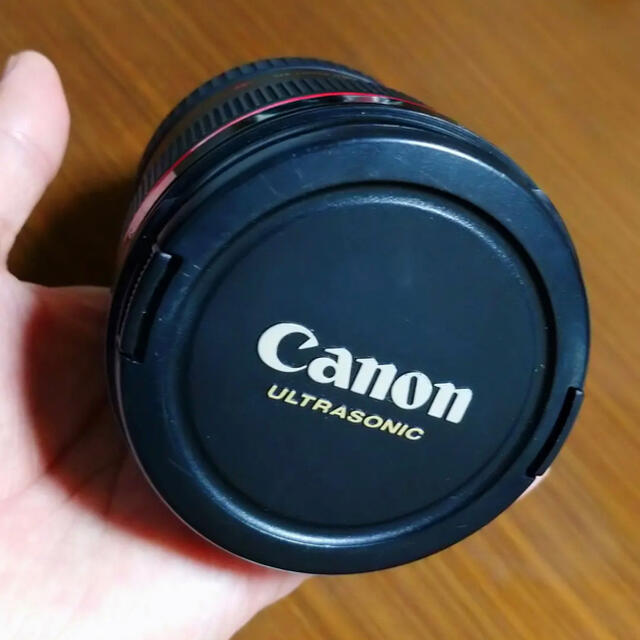 Canon(キヤノン)のCanon ef24-105mm f4l is usm スマホ/家電/カメラのカメラ(レンズ(ズーム))の商品写真