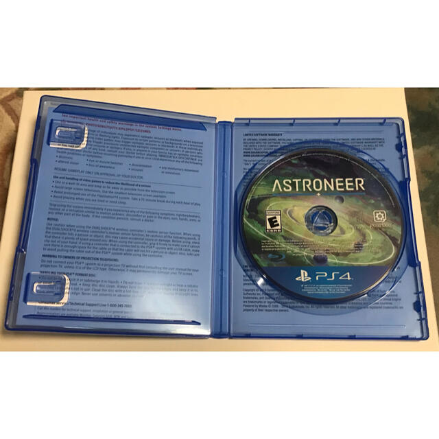 PlayStation4(プレイステーション4)のプレステ4ゲームソフト　ASTRONEER エンタメ/ホビーのゲームソフト/ゲーム機本体(家庭用ゲームソフト)の商品写真
