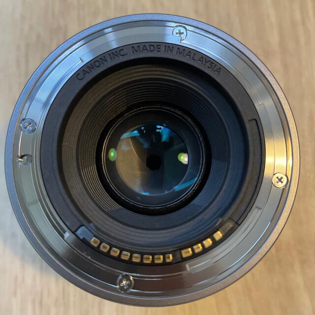 Canon(キヤノン)のCanon RF 50mm f1.8 スマホ/家電/カメラのカメラ(レンズ(単焦点))の商品写真