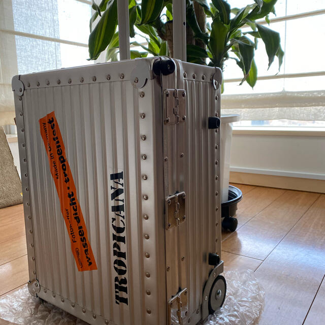 レディース希少未使用タグ付き Rimowa リモワトロピカーナ 機内持込サイズ 38203