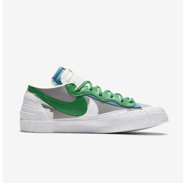 sacai(サカイ)の【新品未使用】sacai × NIKE BLAZER LOW 27.0cm メンズの靴/シューズ(スニーカー)の商品写真