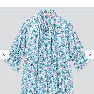 ユニクロ(UNIQLO)のUNIQLO(シャツ/ブラウス(半袖/袖なし))