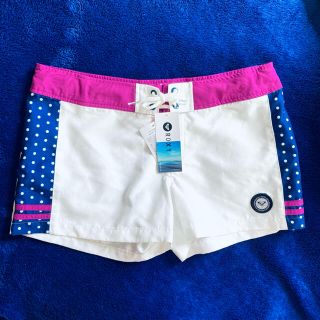 ロキシー(Roxy)の【新品・タグ付き】定価5,000円 ROXY サーフパンツ 水着 ショートパンツ(水着)