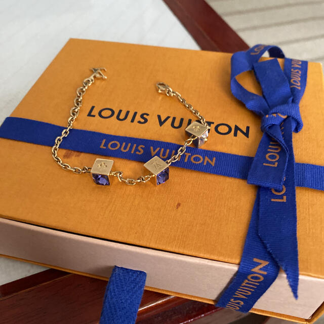 LOUIS VUITTON(ルイヴィトン)のルイヴィトンチェーンブレスレット レディースのアクセサリー(ブレスレット/バングル)の商品写真