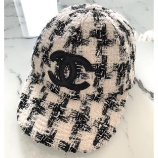 シャネル(CHANEL)のレア完売品CHANEL☆シャネル CCマーク ツイード キャップ 帽子 ホワイト(キャップ)