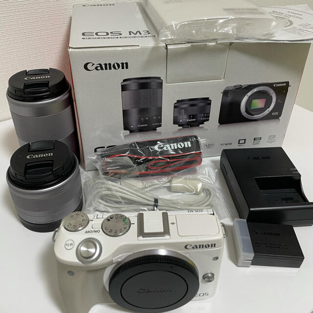 Canon EOS M3 Wズームキット2 WH