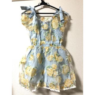 リズリサ 花柄ロンパース