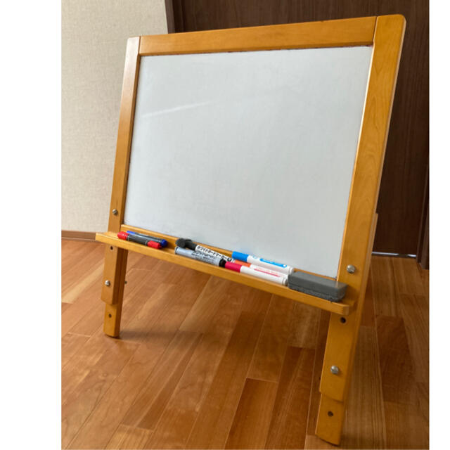 家庭保育園 第2教室 ホワイトボード プレイボード - 知育玩具