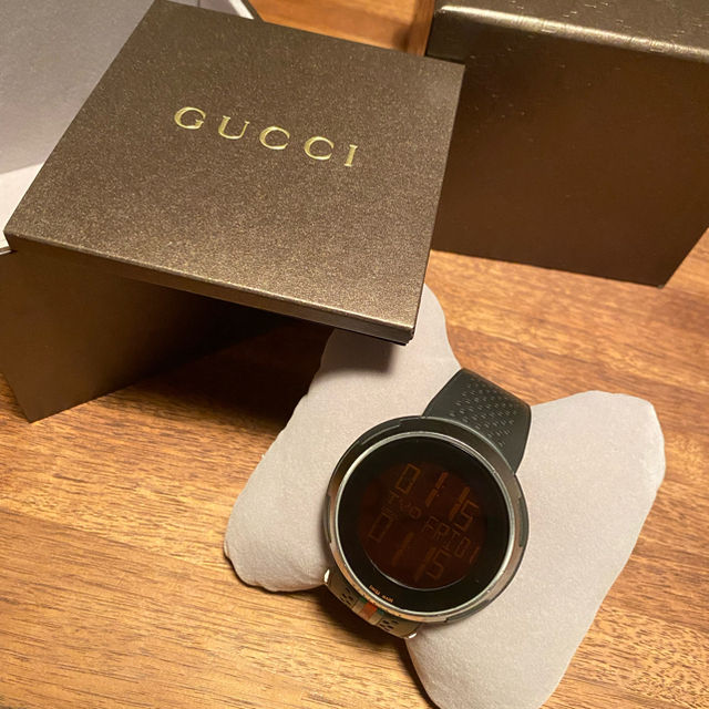 Gucci(グッチ)のグッチ　アイグッチ　デジタル時計　腕時計　gucci  メンズの時計(腕時計(デジタル))の商品写真