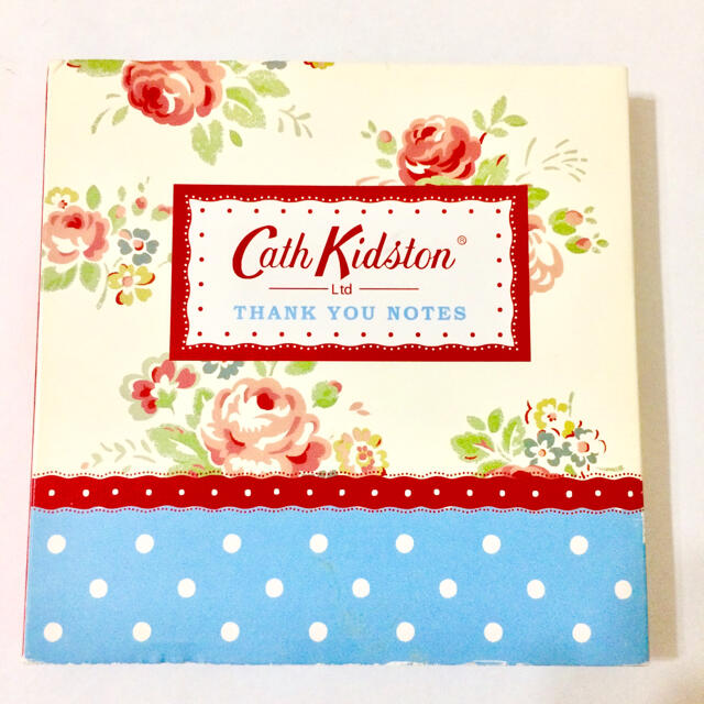 Cath Kidston(キャスキッドソン)のキャスキッドソン カード セット 文房具 封筒 新品 手紙 花柄 ドット  インテリア/住まい/日用品の文房具(ノート/メモ帳/ふせん)の商品写真