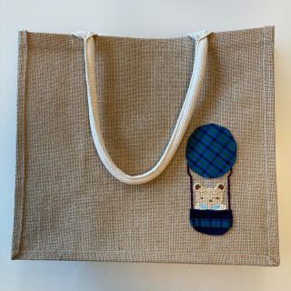 ムジルシリョウヒン(MUJI (無印良品))のhandmadeファミリア風刺繍　気球　無印良品エコバッグジュートバッグ(トートバッグ)