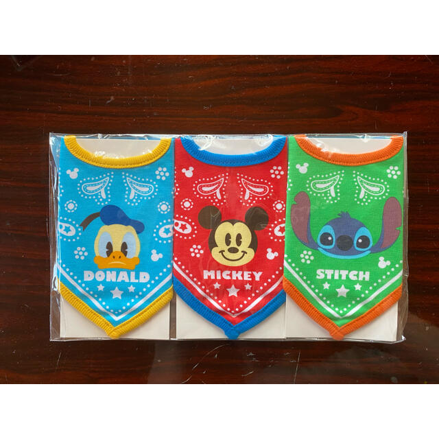 Disney(ディズニー)のそら様専用 キッズ/ベビー/マタニティのこども用ファッション小物(ベビースタイ/よだれかけ)の商品写真