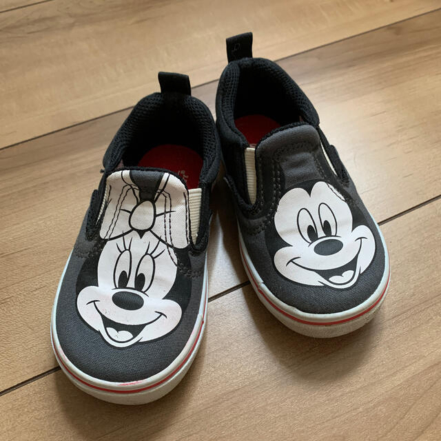 Disney(ディズニー)のディズニー　キッズ ベビー シューズ　ミッキー & ミニー キッズ/ベビー/マタニティのベビー靴/シューズ(~14cm)(スニーカー)の商品写真