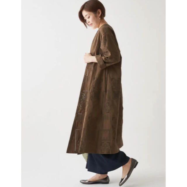 BEARDSLEY - 新品 BEARDSLEY 刺繍羽織り コート ブラックの通販 BEARDSLEY - 新品 BEARDSLEY 刺繍羽織り コート ブラックの通販