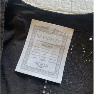 ビアズリー 新品未使用 3way袖口刺繍羽織り - www.imperiodelceramico