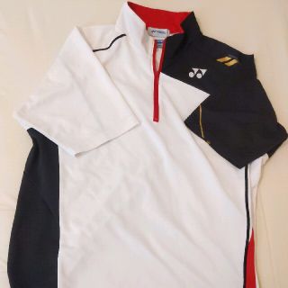 ヨネックス(YONEX)のYONEX　ユニフォーム　(Tシャツ/カットソー(半袖/袖なし))