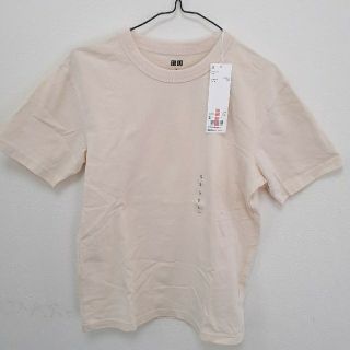 ユニクロ(UNIQLO)の専用！新品タグつき☆ユニクロ　クルーネックT  ナチュラル(Tシャツ/カットソー(半袖/袖なし))