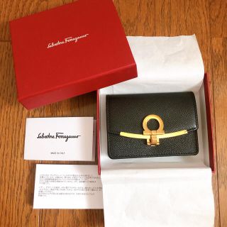 サルヴァトーレフェラガモ(Salvatore Ferragamo)のサルヴァトーレフェラガモ　ガンチーニクリップ　カードケース(名刺入れ/定期入れ)