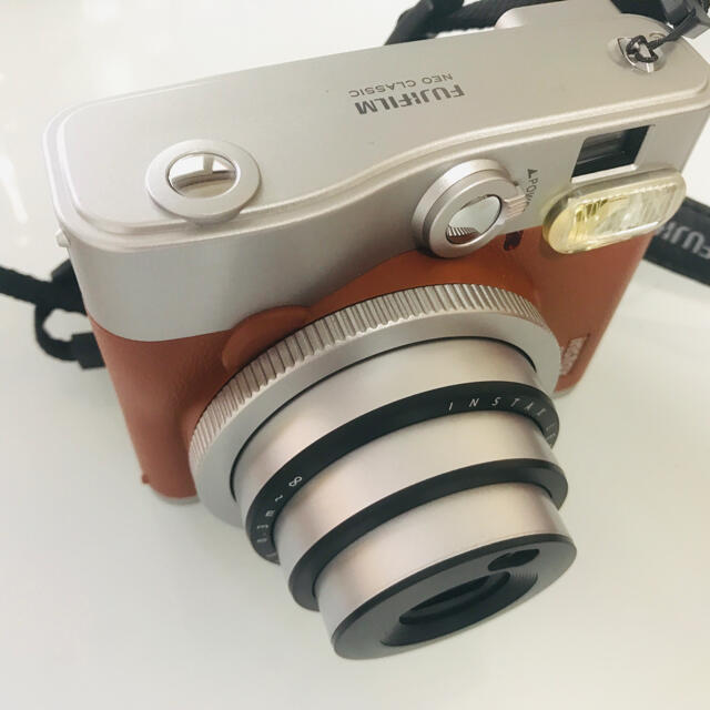 売り出し半額 FUJIFILMインスタントカメラ　チェキ　instax mini90