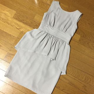 ビーシービージーマックスアズリア(BCBGMAXAZRIA)のBCBG MAXAZRIA ワンピース 0サイズ(ひざ丈ワンピース)