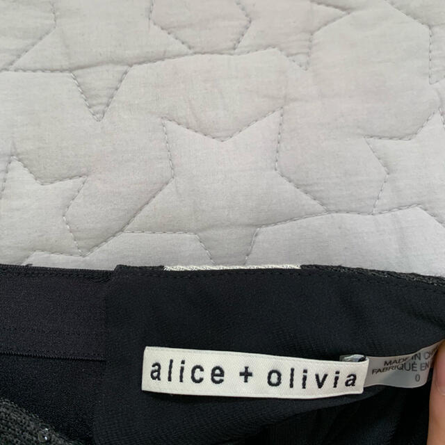 Alice+Olivia(アリスアンドオリビア)のAlice +Olivia スカート レディースのスカート(ミニスカート)の商品写真