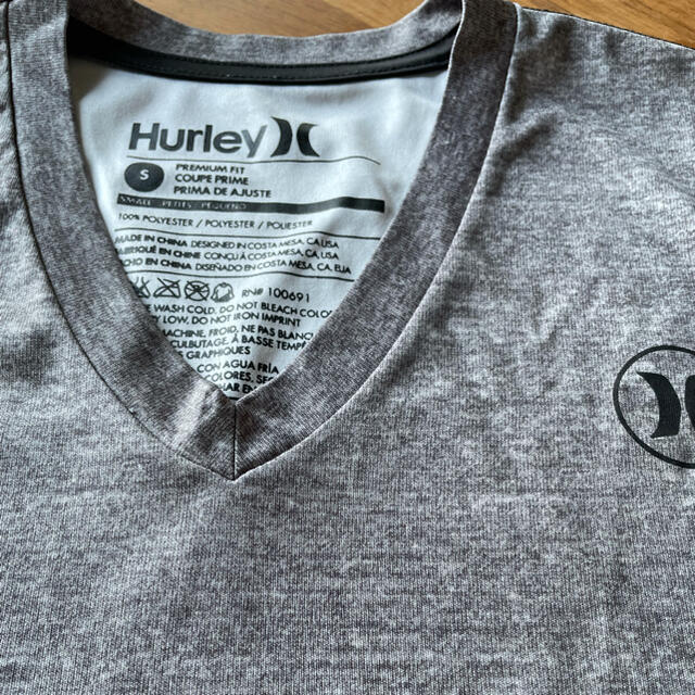 Hurley(ハーレー)の[美品])Hurley メンズラッシュガード　S メンズの水着/浴衣(水着)の商品写真