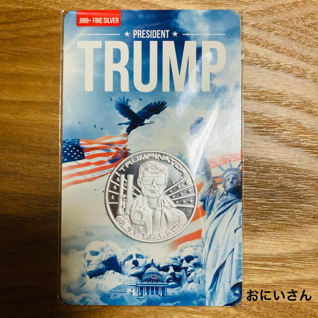 貨幣トランプ大統領　1オンス　台紙封入銀貨　トランピネーター