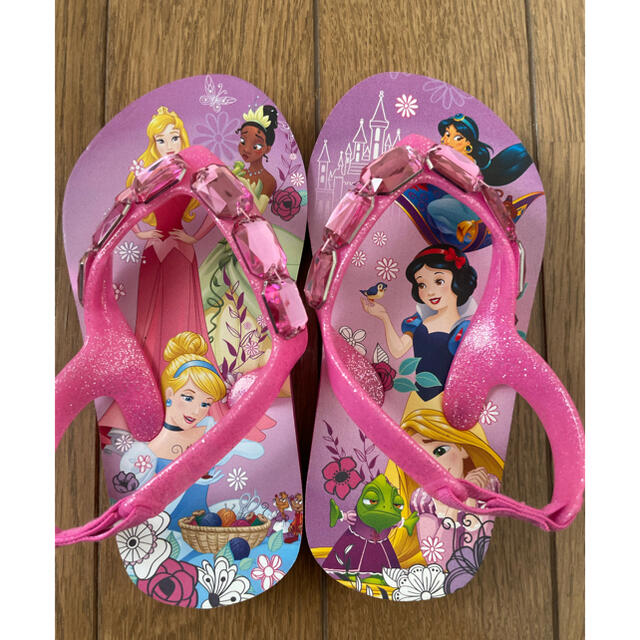 Disney(ディズニー)のディズニープリンセス　ビーチサンダル キッズ/ベビー/マタニティのキッズ靴/シューズ(15cm~)(サンダル)の商品写真
