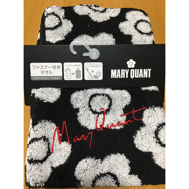 MARY QUANT(マリークワント)のマリークワントファスナー付きタオルハンカチ レディースのファッション小物(ハンカチ)の商品写真