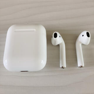 アップル(Apple)のApple * AirPods 第一世代(ヘッドフォン/イヤフォン)