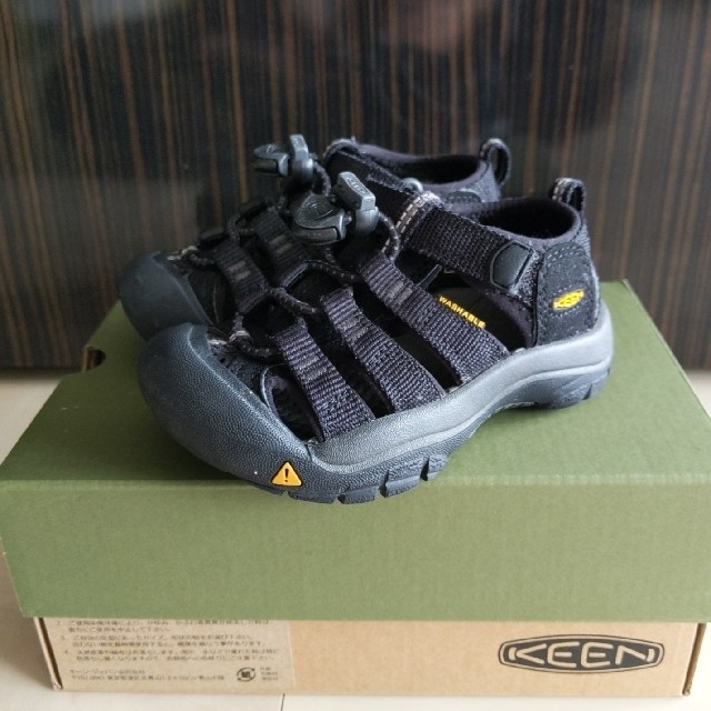 KEEN(キーン)の★じぷたん様★KEEN　ニューポートエイチツー　キッズサンダル キッズ/ベビー/マタニティのキッズ靴/シューズ(15cm~)(サンダル)の商品写真