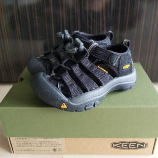 キーン(KEEN)の★じぷたん様★KEEN　ニューポートエイチツー　キッズサンダル(サンダル)