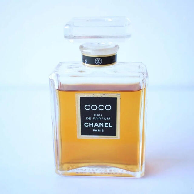 CHANEL(シャネル)のシャネル　香水　ココ　オードゥ　パルファム　50ml コスメ/美容の香水(ユニセックス)の商品写真