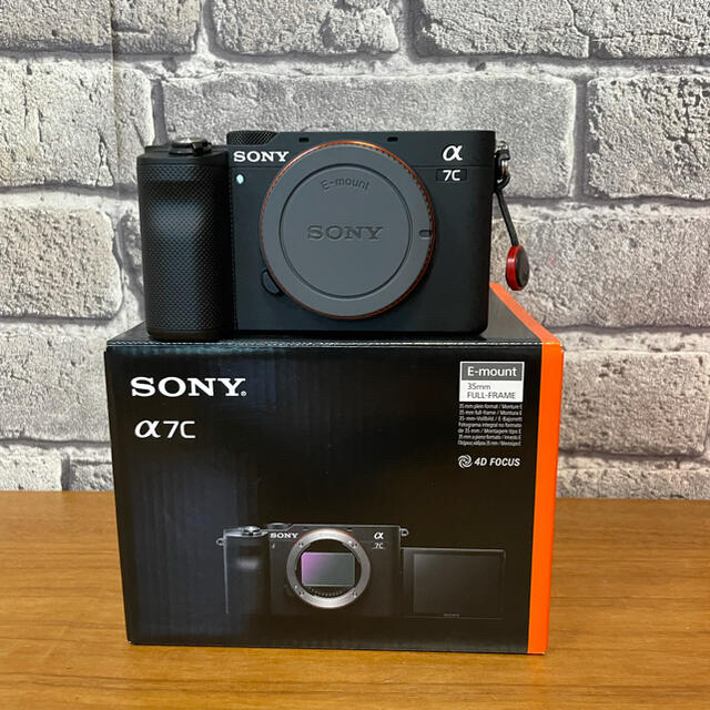 SONY(ソニー)のsony α7c ボディー + smallrigケージセット 限界まで値引き済み スマホ/家電/カメラのカメラ(ミラーレス一眼)の商品写真